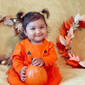 Meet your Posher, Sayma